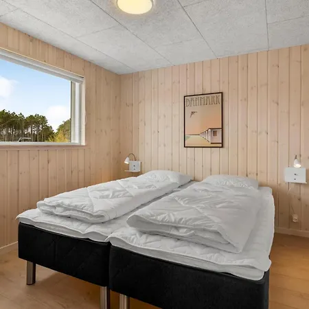 Vakantiehuis 4 Bedroom Awesome In Romo